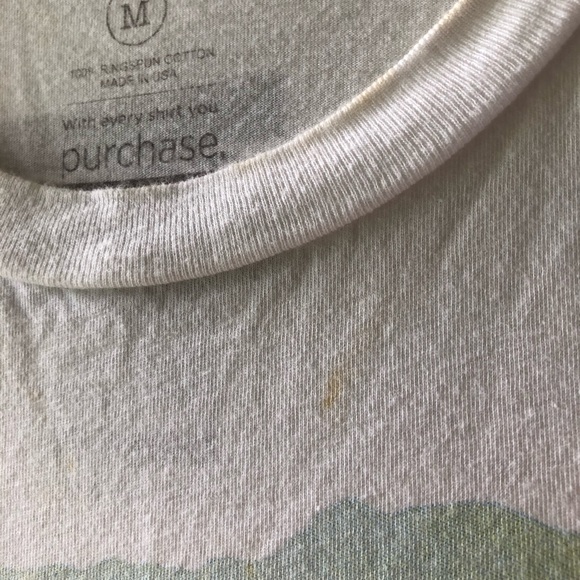 TOMS tshirt - Picture 3 of 3